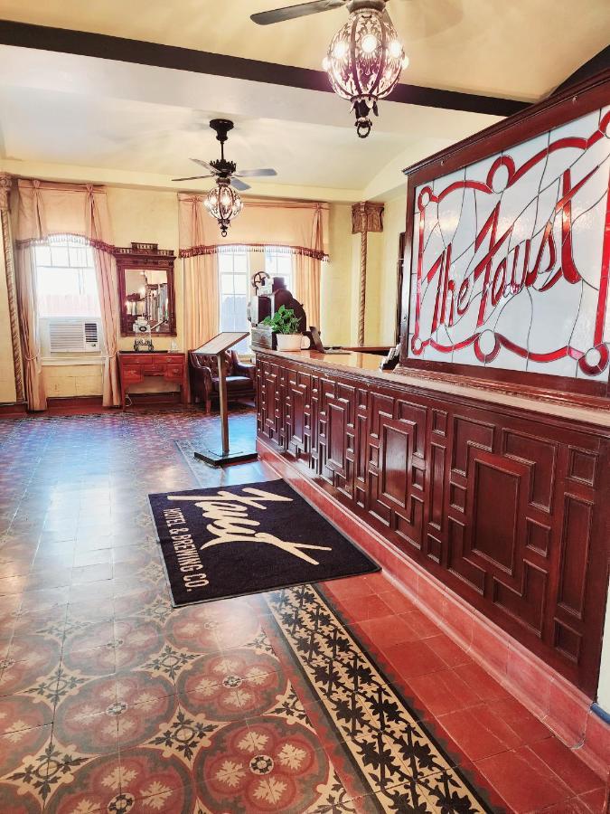 The Faust Hotel New Braunfels Dış mekan fotoğraf